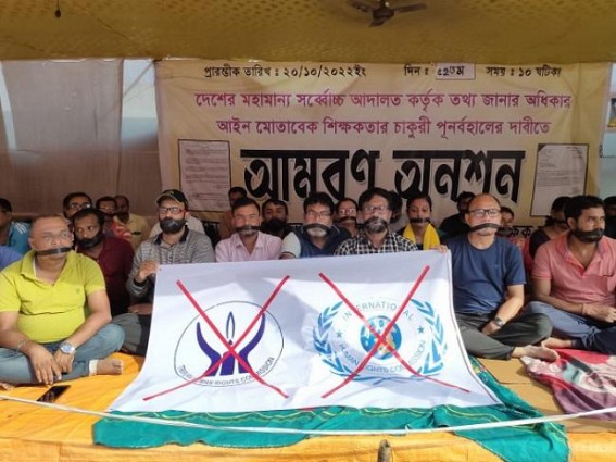 10323 Teachers crossed 52 days in Hunger Strike : Protested with Black Clothes on International Human Rights Day 10323 Teachers crossed 52 days in Hunger Strike : Protested with Black Clothes on International Human Rights Day